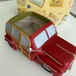 New! Never used. Burton Old fashion automobile canister.